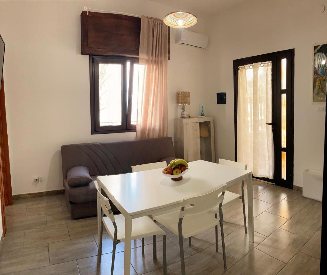 Noemi Holiday House Agnone Bagni Kültér fotó