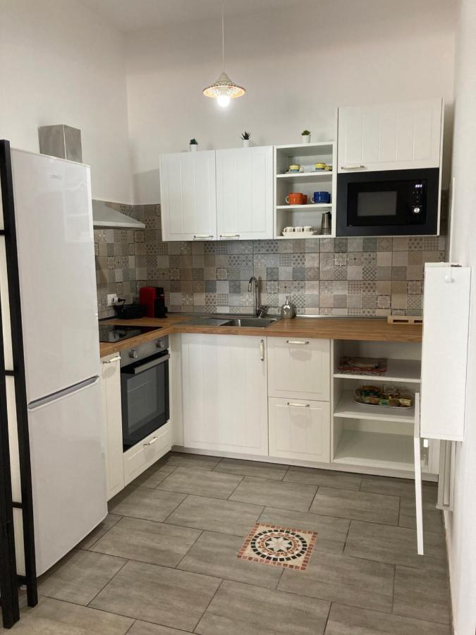 Noemi Holiday House Agnone Bagni Kültér fotó